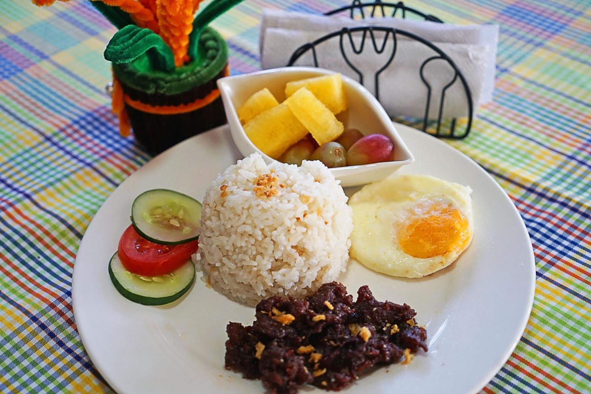 Bella Vista Resort Naguilian ภายนอก รูปภาพ