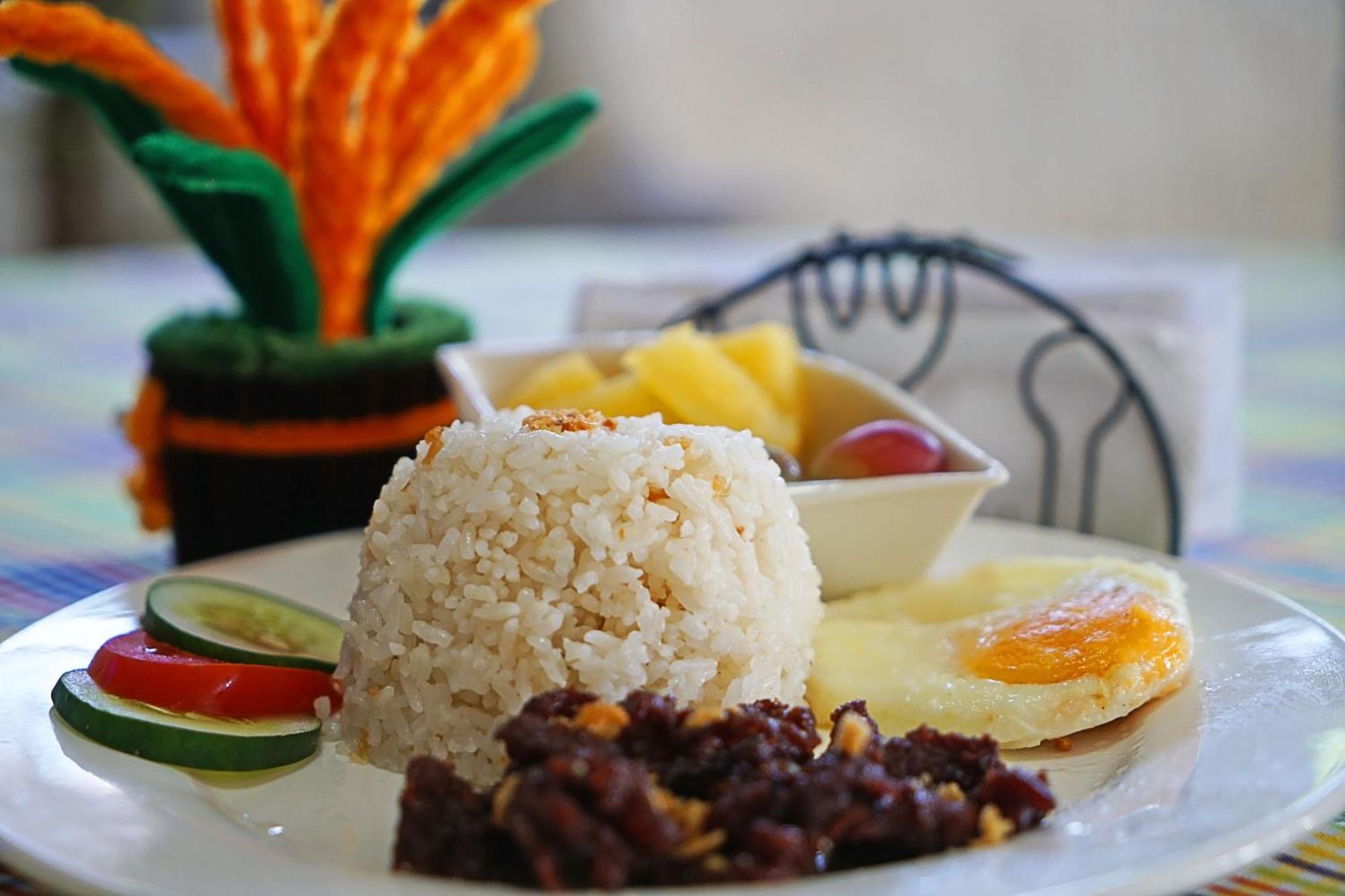 Bella Vista Resort Naguilian ภายนอก รูปภาพ