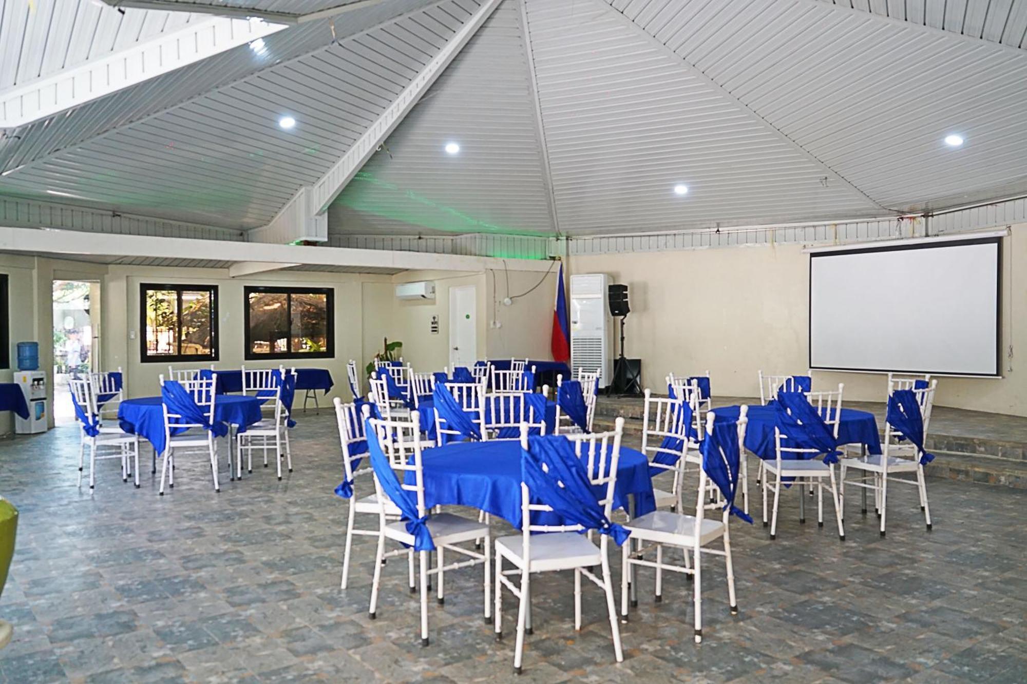 Bella Vista Resort Naguilian ภายนอก รูปภาพ