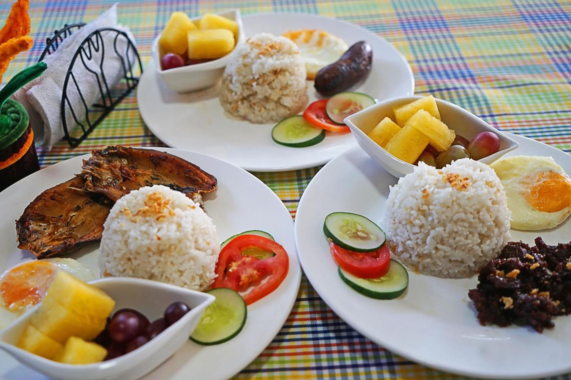 Bella Vista Resort Naguilian ภายนอก รูปภาพ